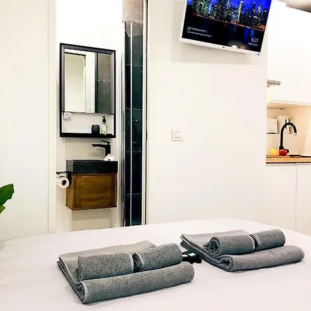 Studio Ponthieu Sur Champs Elysees - Calme & Design * 파리